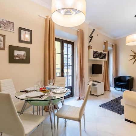 Precioso Y Moderno Apartamento En Centro De Sevilla Exterior photo